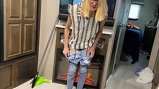old lady showing pussy