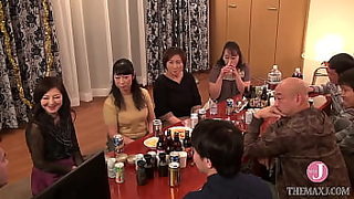 yong girld and old women sex