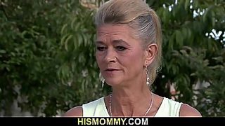 old granny whith dildo